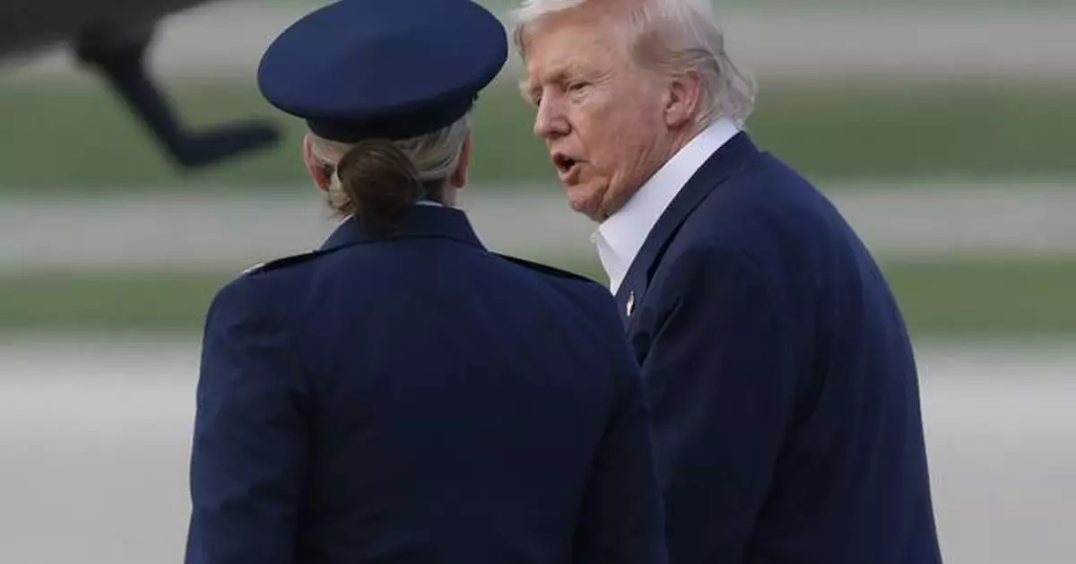 Trump, in another break from the norm, interviews 4-star general candidates