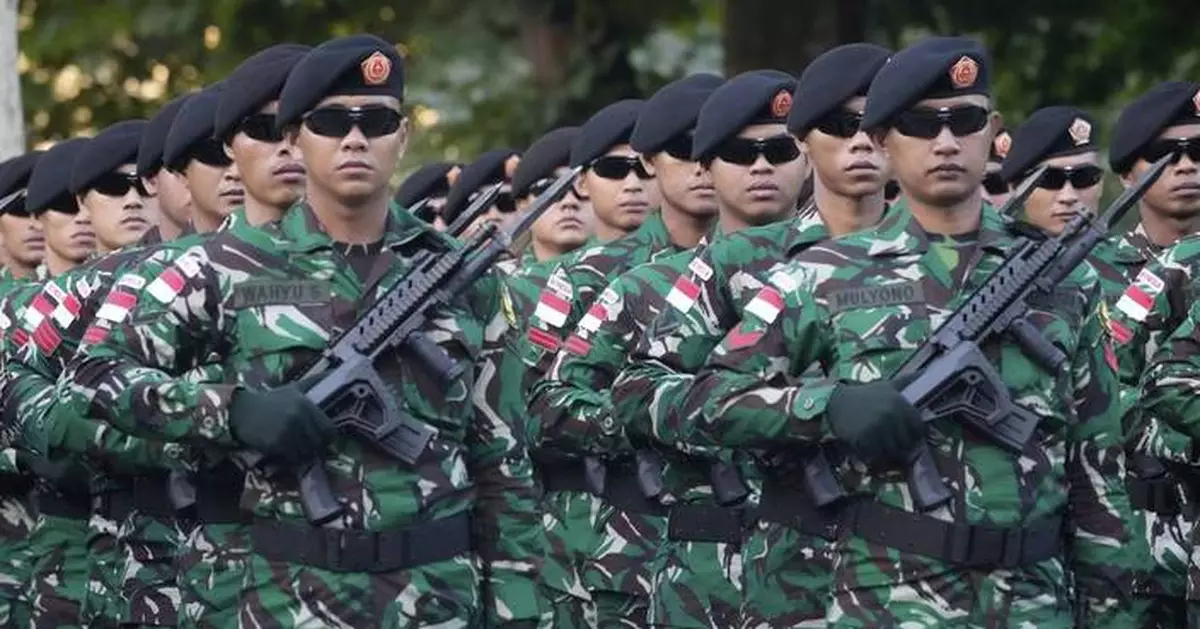 Fireworks, warplanes and axes: How France celebrates Bastille Day