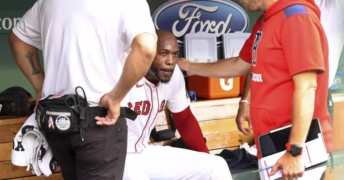 Boston closer Aroldis Chapman thinks he'll return soon after back spasm forces him out
