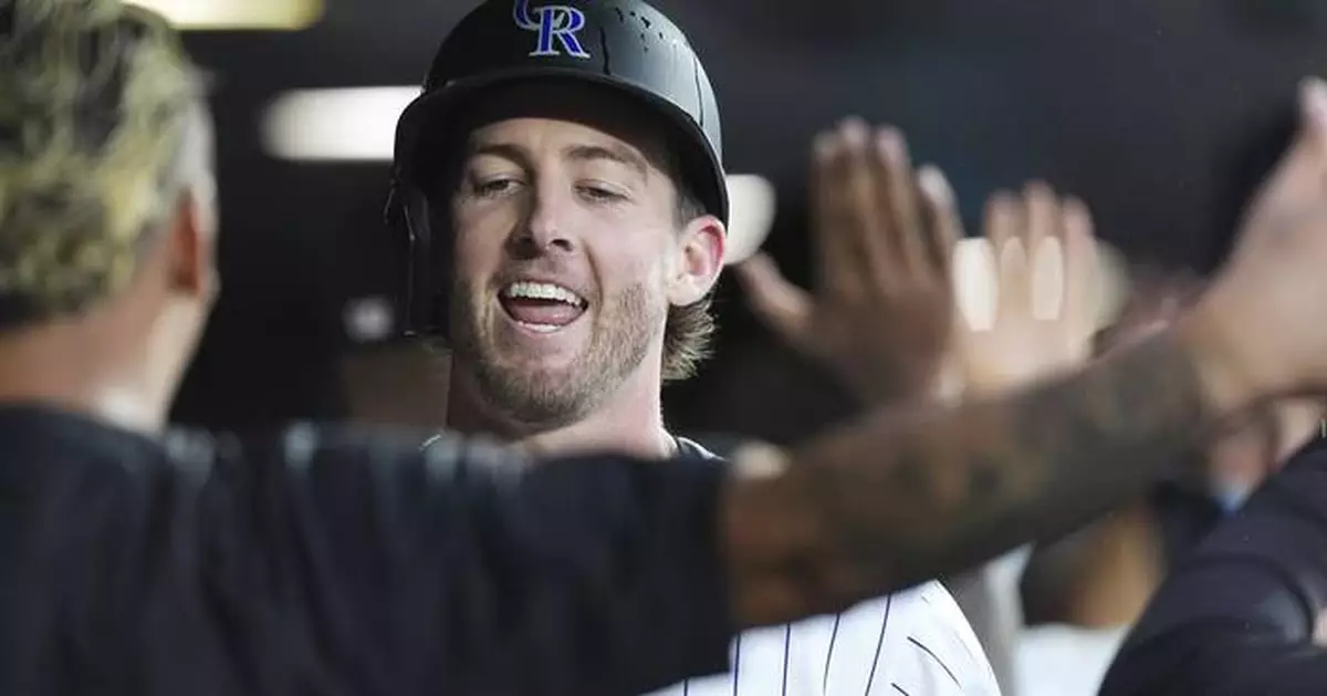 Yankees acquire third baseman Ryan McMahon from the Rockies for pair of prospects