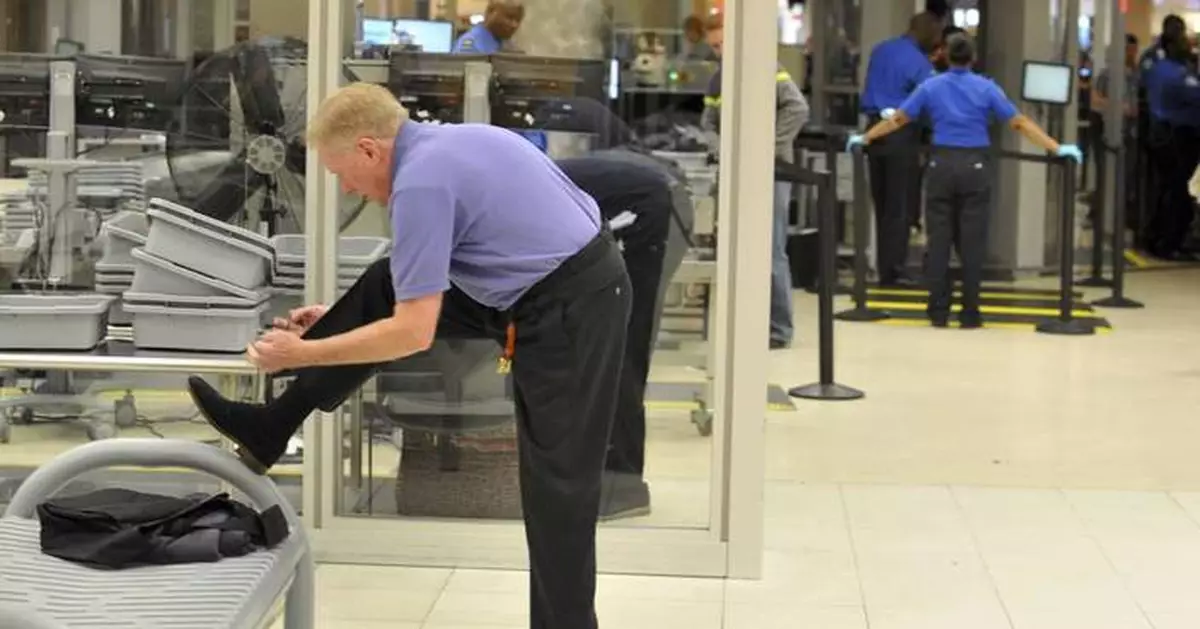 Travelers no longer have to remove their shoes during security screenings at US airports