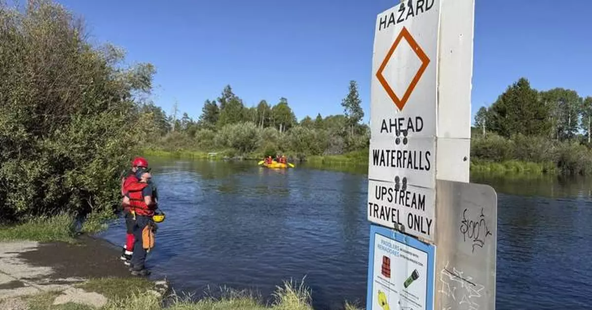 Oregon authorities identify 2 killed in waterfall accident, still searching for 1 missing