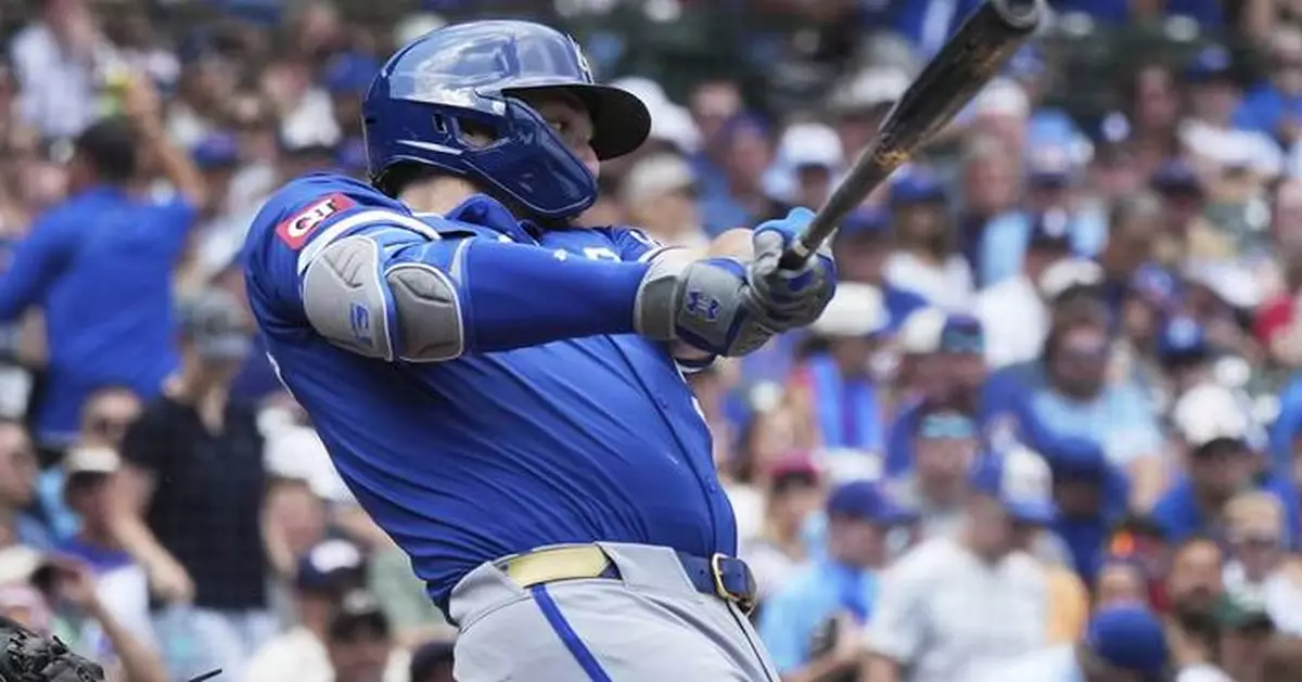 Vinnie Pasquantino hits two of Royals' four homers, Kansas City tops Cubs 8-4