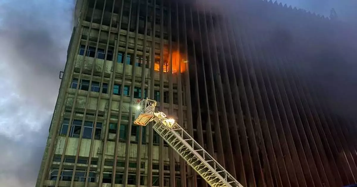 Cairo telecom building fire kills 4 and injures 27