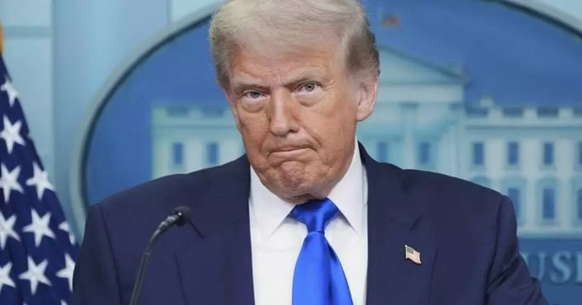 Trump signs an executive order ending US sanctions on Syria