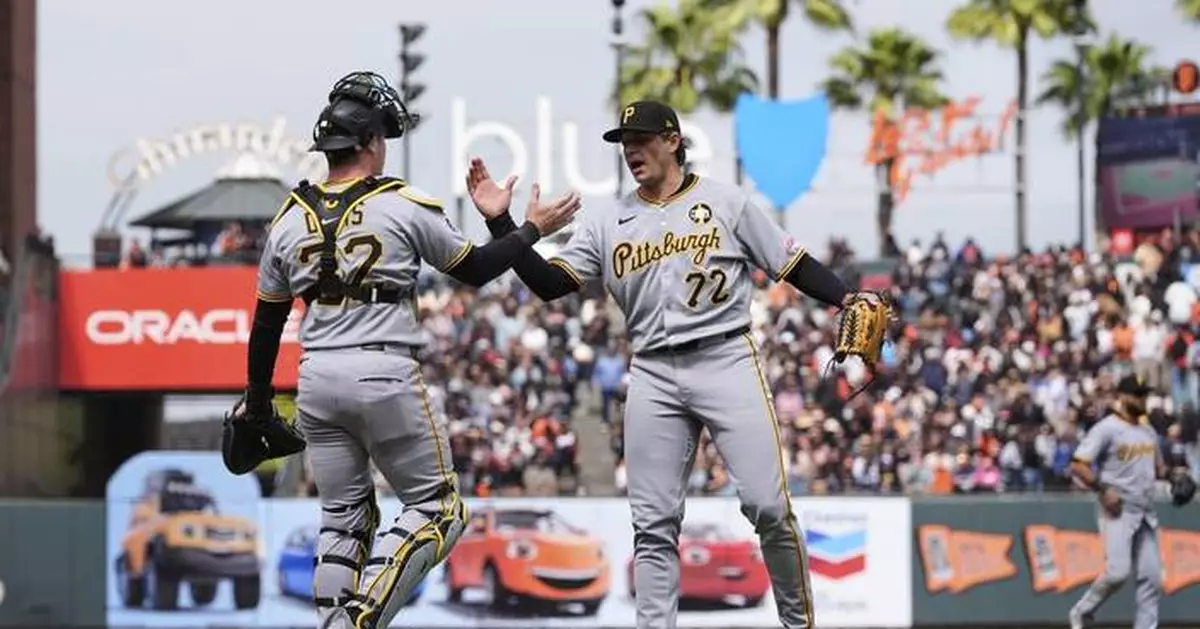 Pirates complete sweep of Giants with 2-1 victory in 10 innings as SF endures winless homestand
