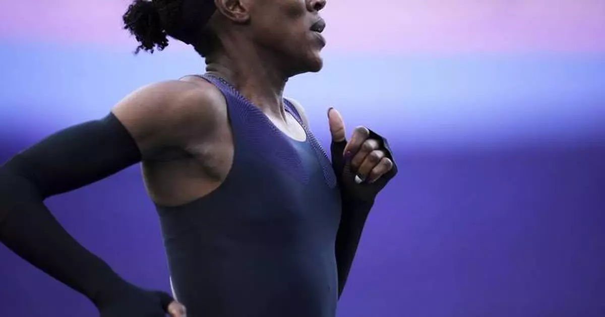 Faith Kipyegon sets 1,500 world record at the Prefontaine Classic