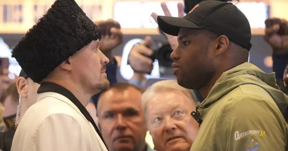 'Young lion' Daniel Dubois faces unbeaten Oleksandr Usyk in heavyweight title showdown at Wembley