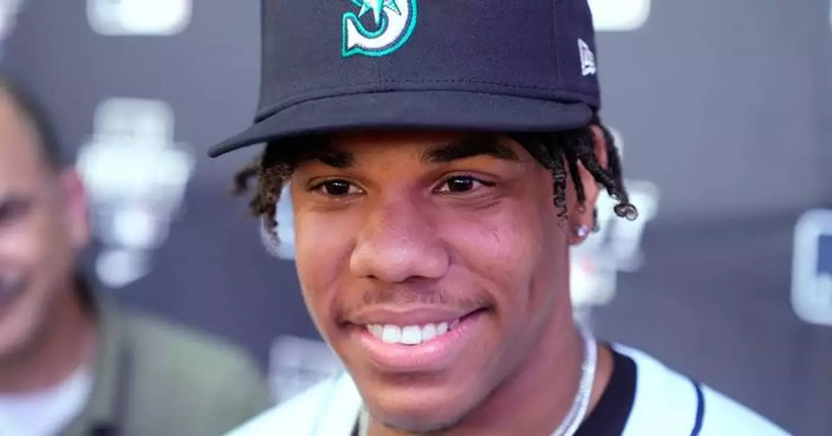 Seattle switch-pitcher Jurrangelo Cijntje is picked for All-Star Futures Game at Atlanta on July 12