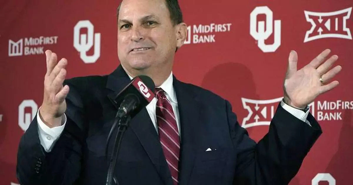 Oklahoma athletic director Joe Castiglione announces retirement plans