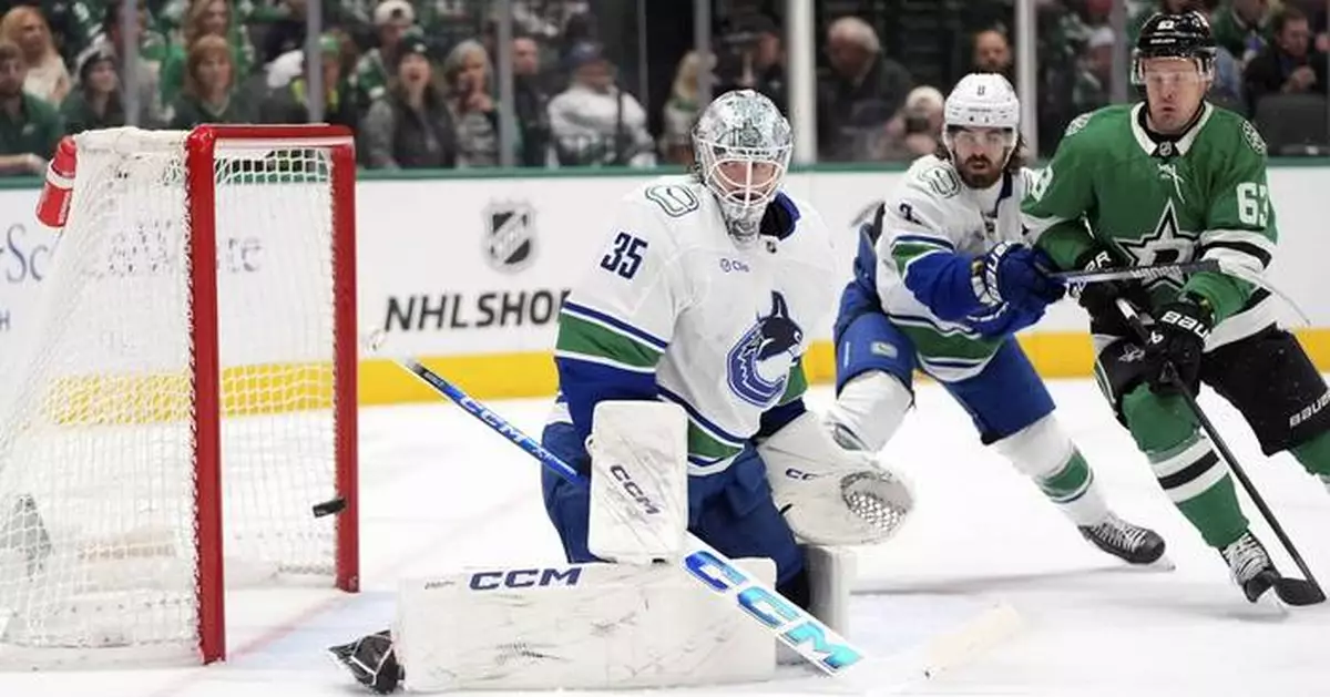 Goalie market dries up as NHL teams scramble to secure netminders