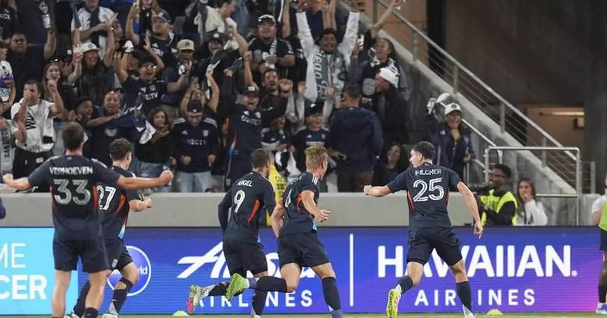 Ian Pilcher's late goal helps San Diego remain atop Western Conference, tie Whitecaps 1-1