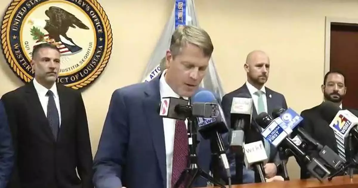 Feds charge 3 current or former Louisiana police chiefs in an alleged visa fraud scheme