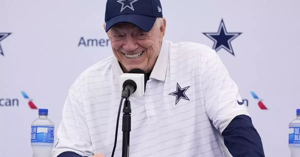 Jerry Jones says he'll remain as Cowboys GM and 'nothing new' in Micah Parsons contract talks