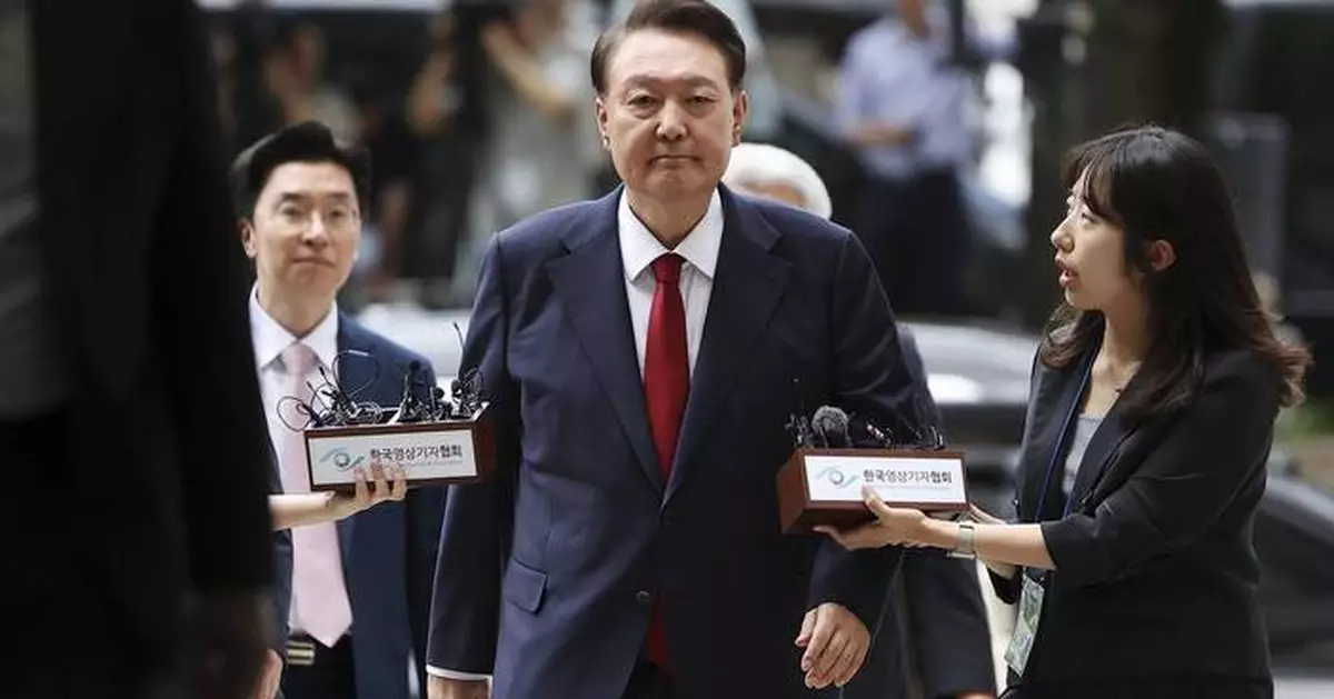 South Korean court approves new arrest of former President Yoon Suk Yeol over martial law decree