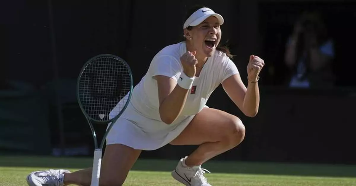 PHOTO COLLECTION: Wimbledon Tennis Best of Quarterfinals