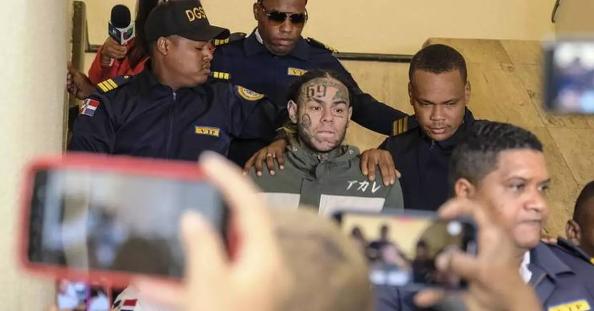 Rapper Tekashi 6ix9ine faces possible prison time after admitting to drug possession