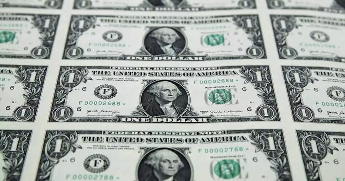 US consumer confidence improves slightly in July, but Americans remain concerned about tariffs