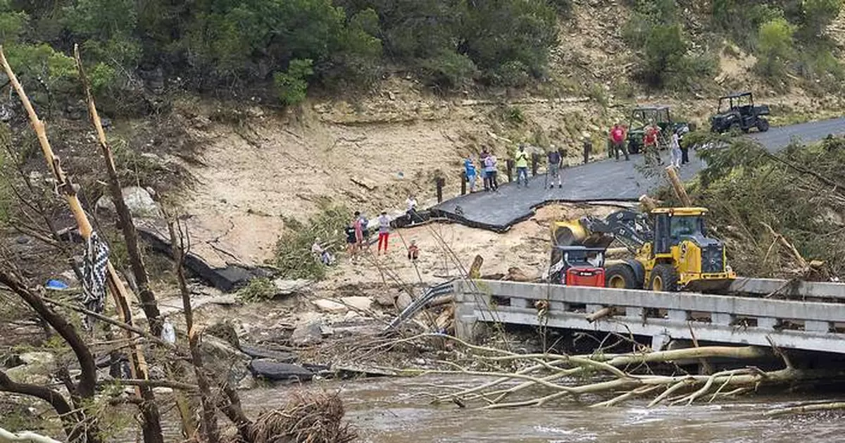 Teen who helped family escape from van is among those killed in Texas floods