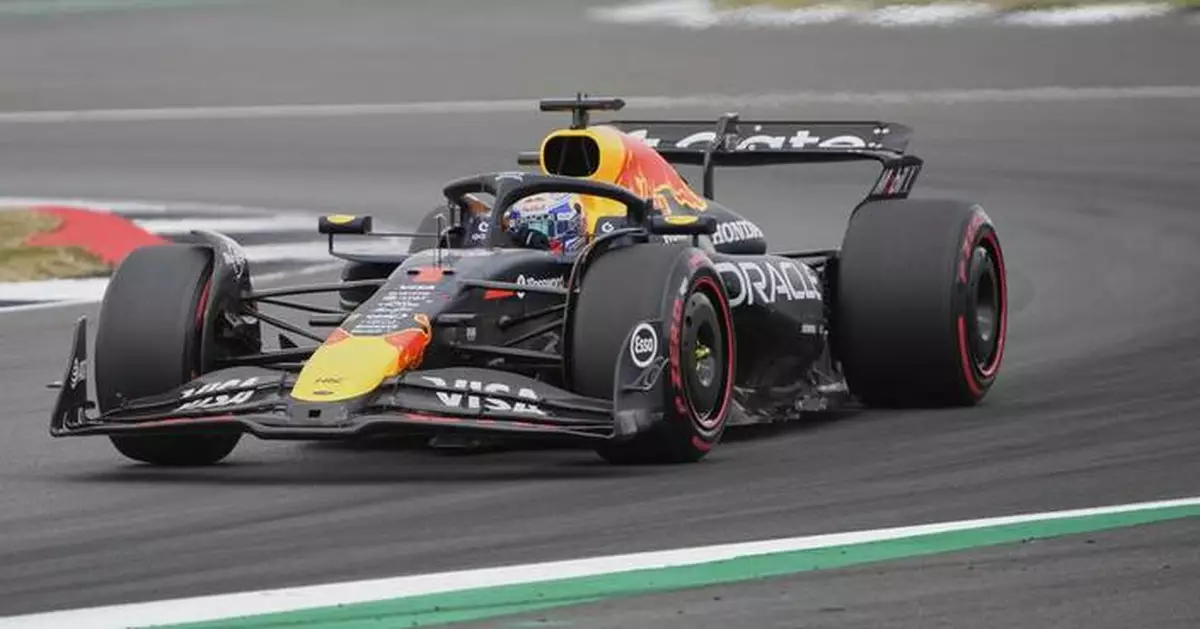 Verstappen bests his F1 title rivals Piastri and Norris for British GP pole