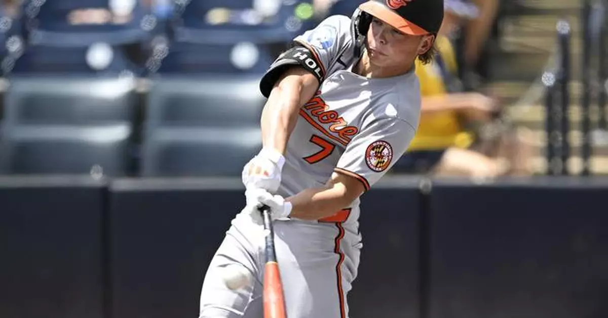 Holliday, Jackson and O’Hearn homers carry the Orioles to a rain-delayed, 5-3 win over the Rays