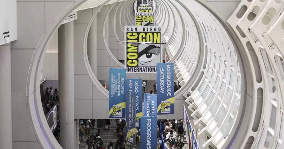 Comic-Con salutes James Gunn and gets first looks at 'Coyote vs. Acme,' and new 'Star Trek' forays