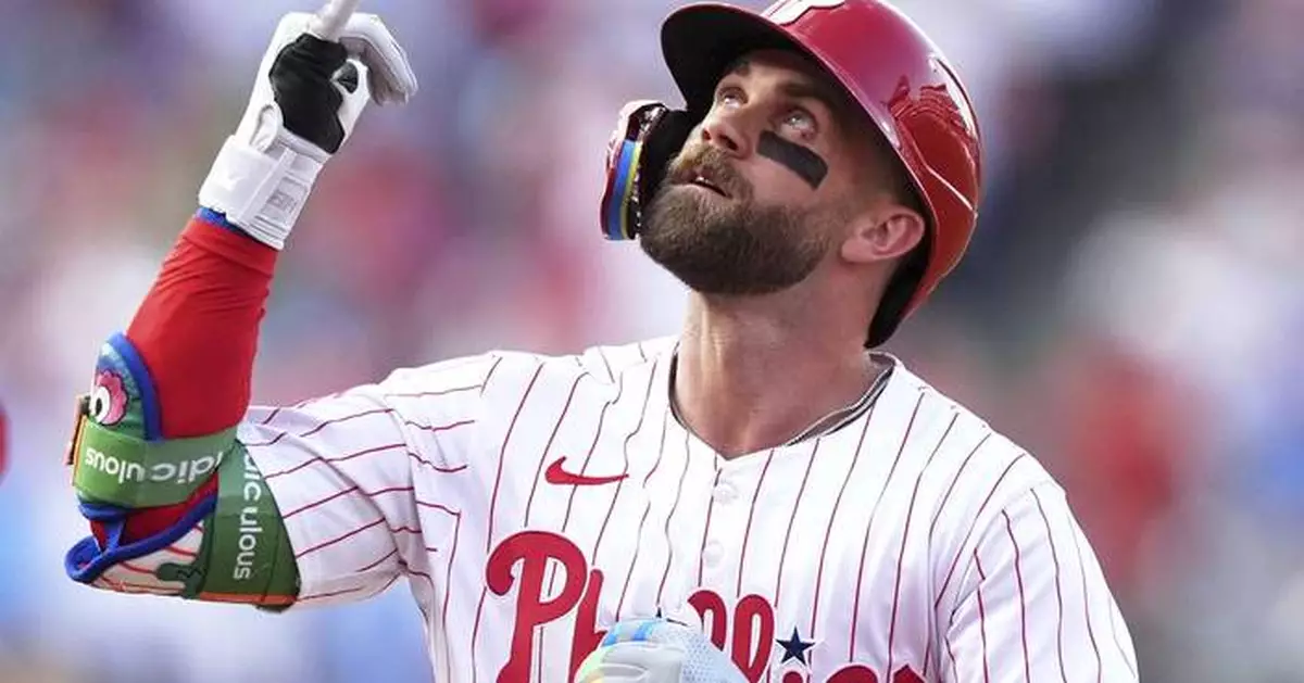 Baseball Commissioner Rob Manfred confronted by Bryce Harper during meeting, AP source says