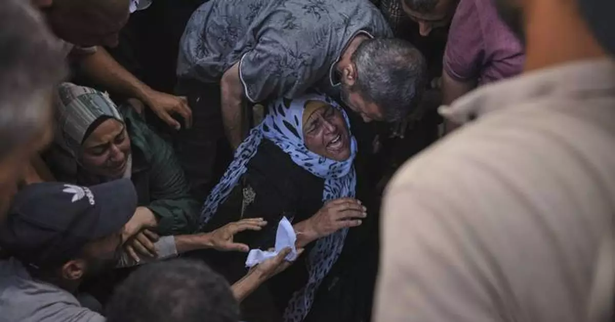 Israel will send ceasefire negotiating team to Qatar a day before Trump and Netanyahu meet