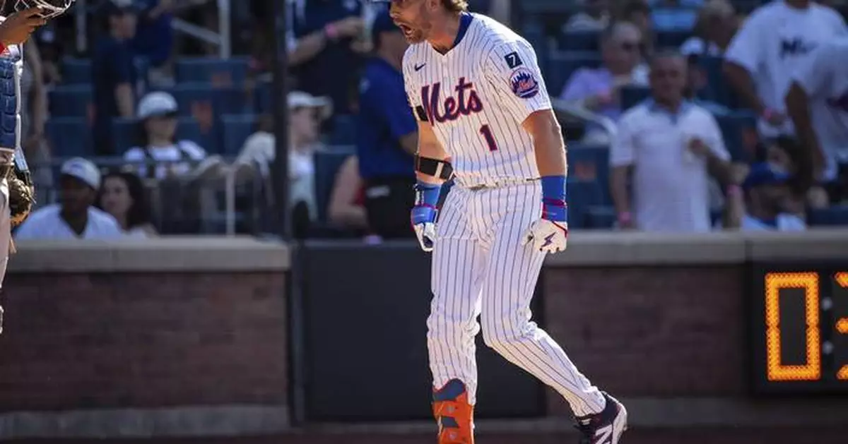 McNeil's 2-run homer in 7th off Weaver lifts Mets over Yankees 6-5 in Subway Series opener