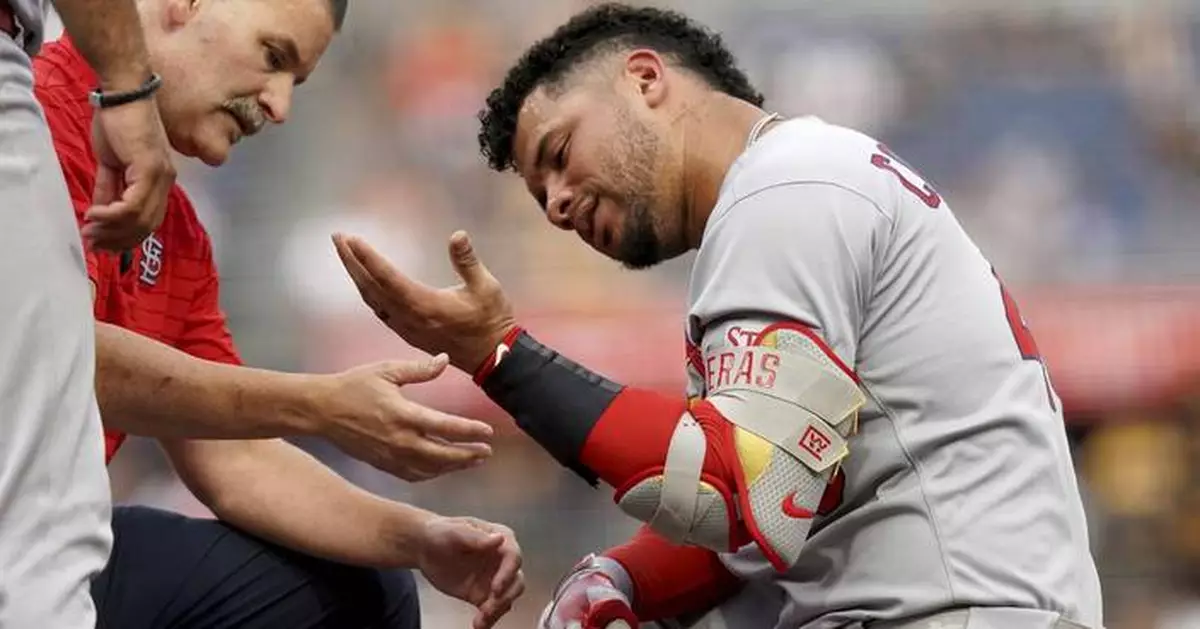 Cardinals' Contreras sustains left hand contusion when hit by pitch from Pirates ace Skenes