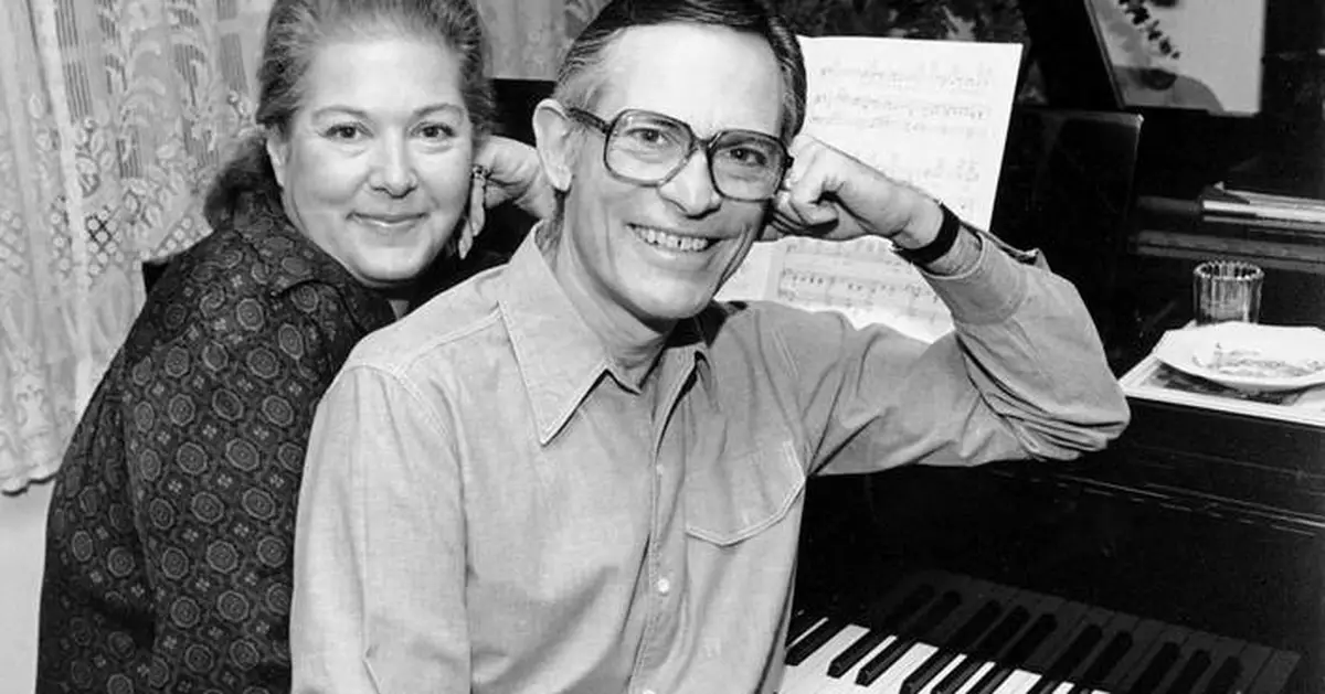 Alan Bergman, Oscar-winning lyricist who helped write 'The Way We Were,' dies at 99