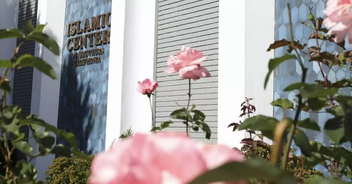 Muslim leaders increase security after vandalism reports at Texas and California mosques