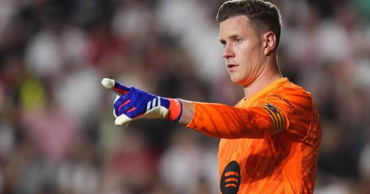 Barcelona goalkeeper Marc-André ter Stegen has successful back surgery