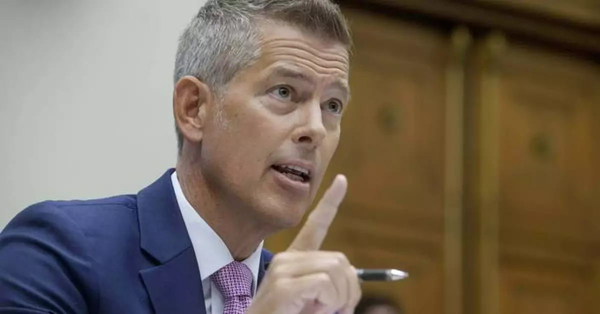 Trump administration imposes limits on Mexican flights and threatens Delta alliance in trade dispute