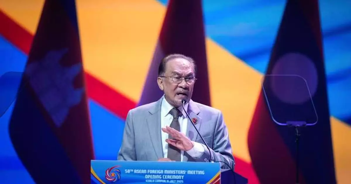 Malaysian PM warns Southeast Asia that trade war is not a ‘passing storm’