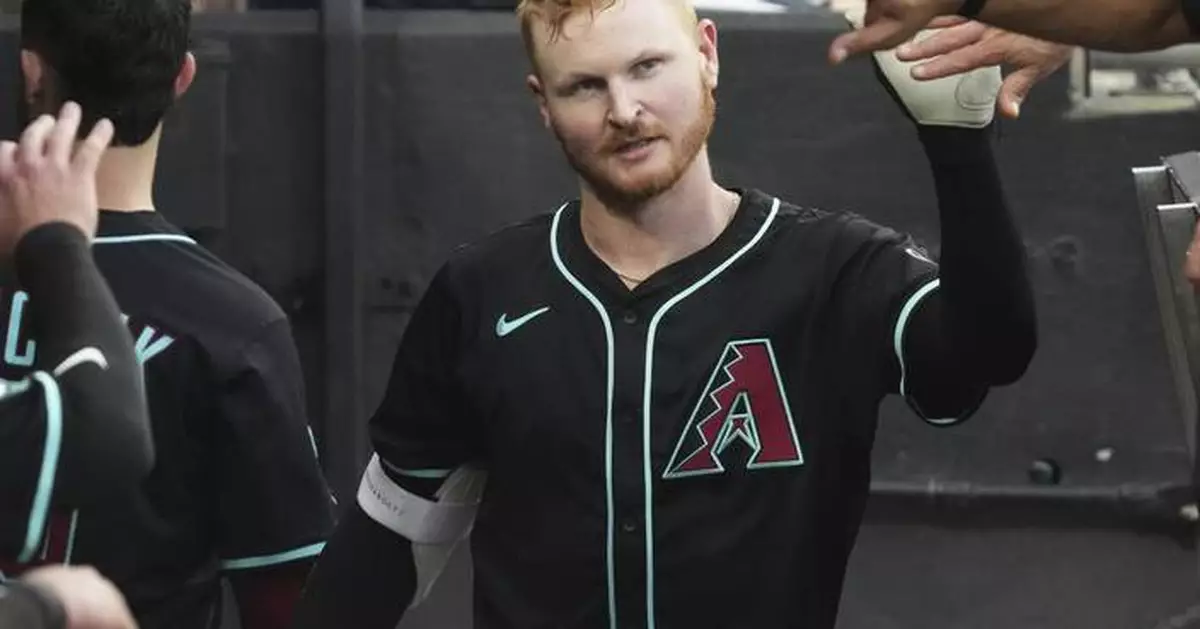Diamondbacks infielder Pavin Smith heads to the injured list with a strained right oblique