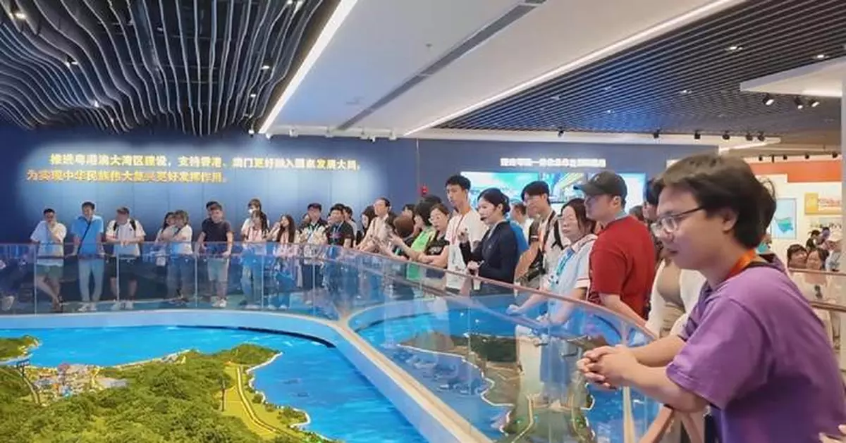 Taiwan college students gather in Guangdong for cross-Strait exchanges