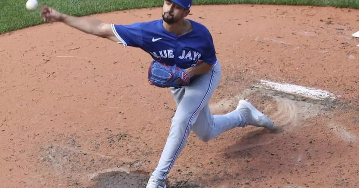 Blue Jays' Nick Sandlin sidelined again with elbow inflammation