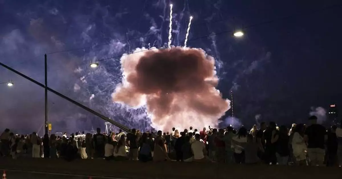 19 injured after fireworks show goes awry at fair in western Germany