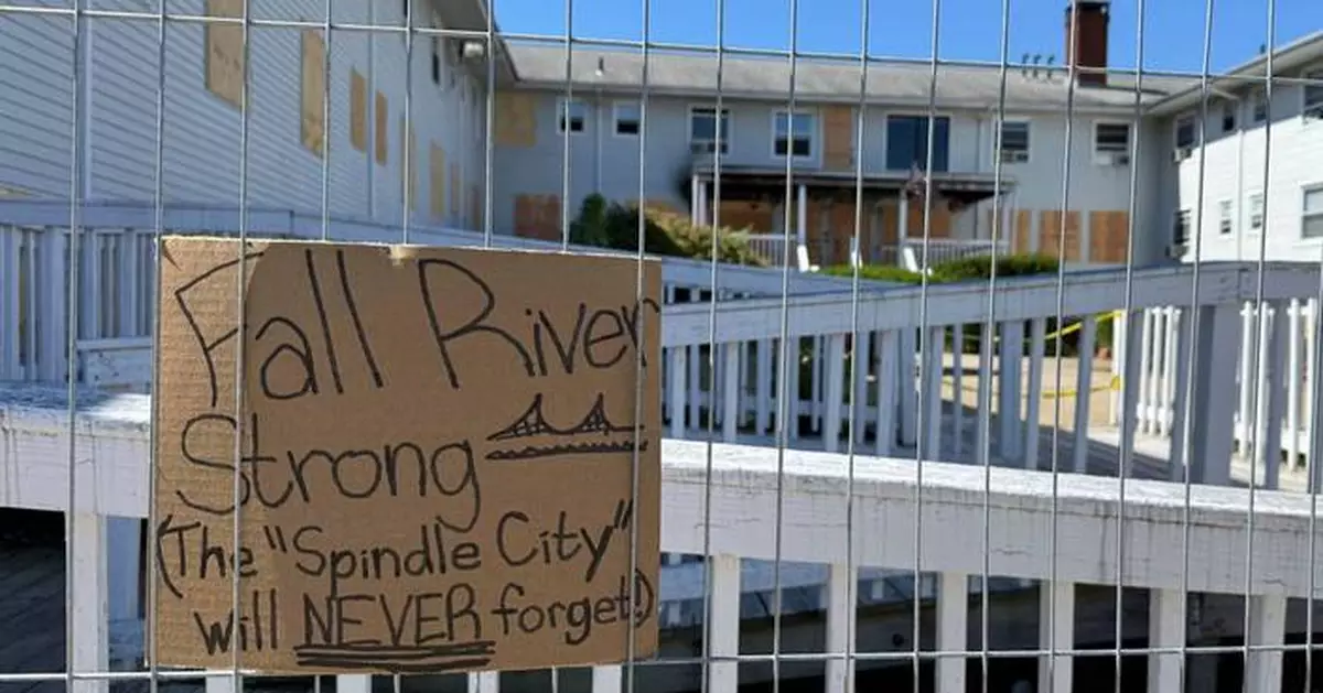 Assisted-living facility where fire killed 10 temporarily lost certification for mistreatment