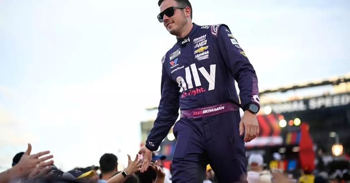 Alex Bowman is looking for a 2nd straight Cup Series win in Chicago