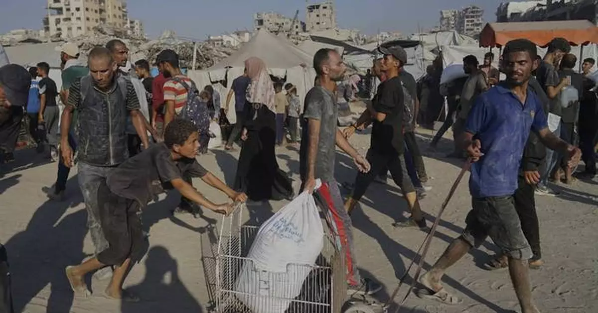 Israel begins daily pause in fighting in 3 Gaza areas to allow 'minimal' aid as hunger grows