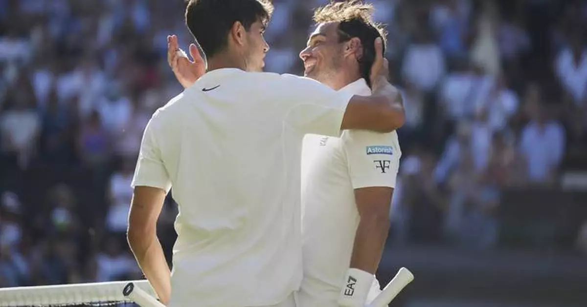 Fabio Fognini announces his retirement at Wimbledon after a first-round loss to Carlos Alcaraz