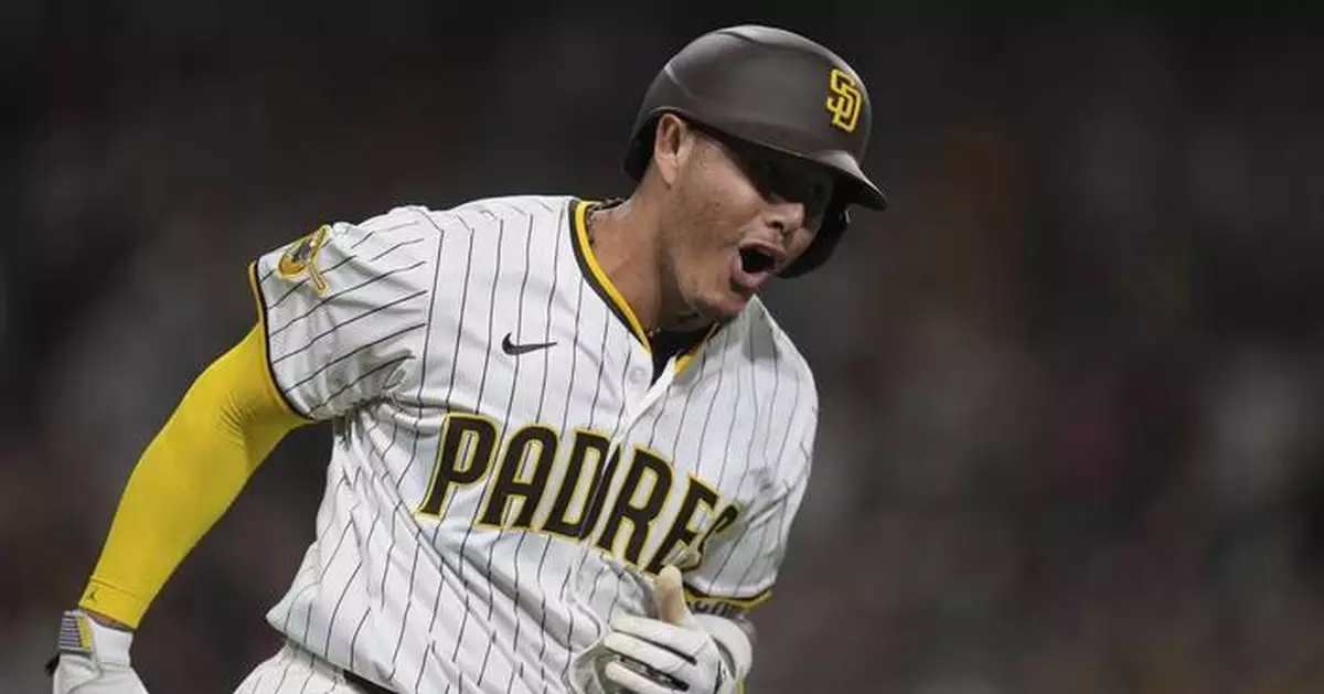 Machado's homer highlights Padres' 7-1 win over Mets, who lose Soto to bruised foot