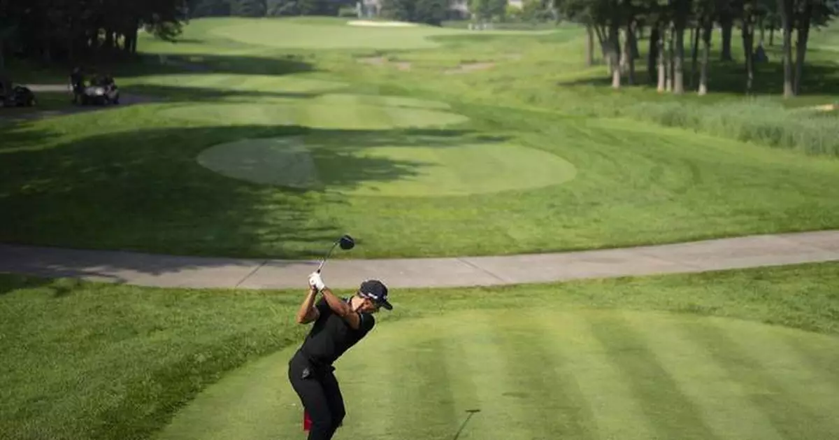 Olesen has an ace, shoots 67 for a share of the 3M lead with  Bhatia