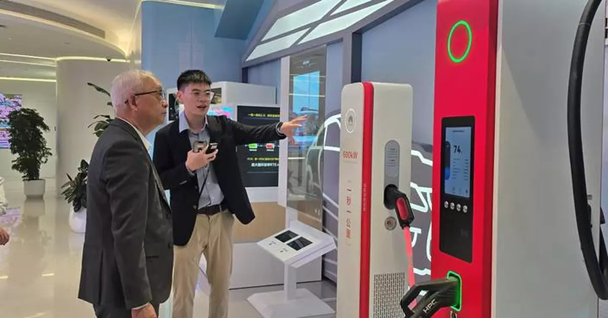 Hong Kong's Environment Chief Visits Shenzhen to Explore EV Charging Infrastructure Innovations