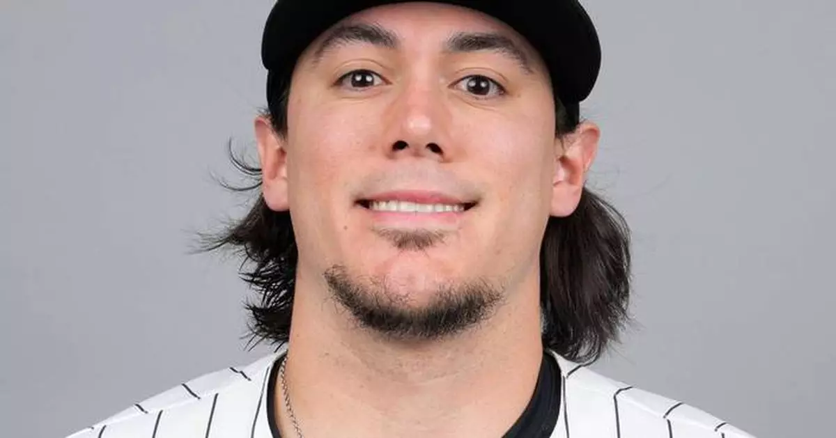 Rays acquire Tristan Gray from White Sox, designate Coco Montes for assignment