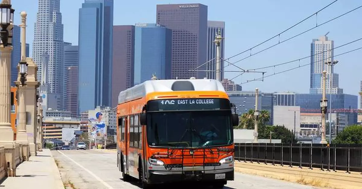 Transit Fleets Make the Switch to Low-carbon RNG Fuel Inking Deals With Clean Energy