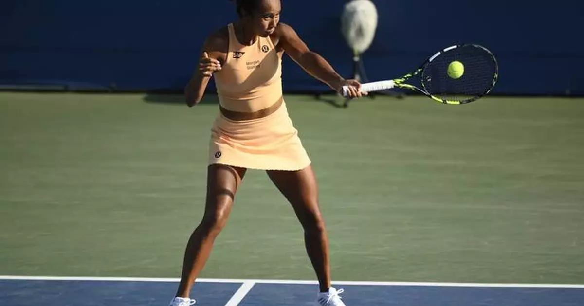 Leylah Fernandez wins the DC Open fueled by Shake Shack. Alex de Minaur takes the men's title