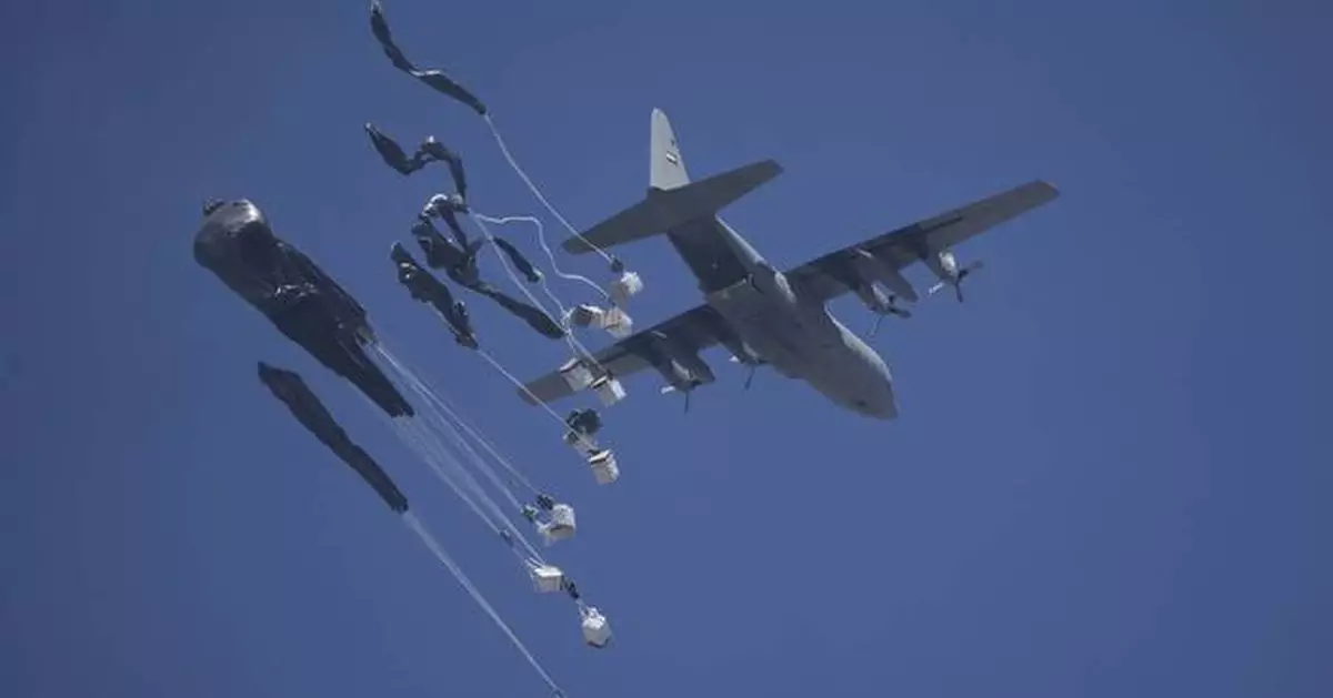 The Latest: Trump meets Starmer and disagrees with Netanyahu's claim of no starvation in Gaza